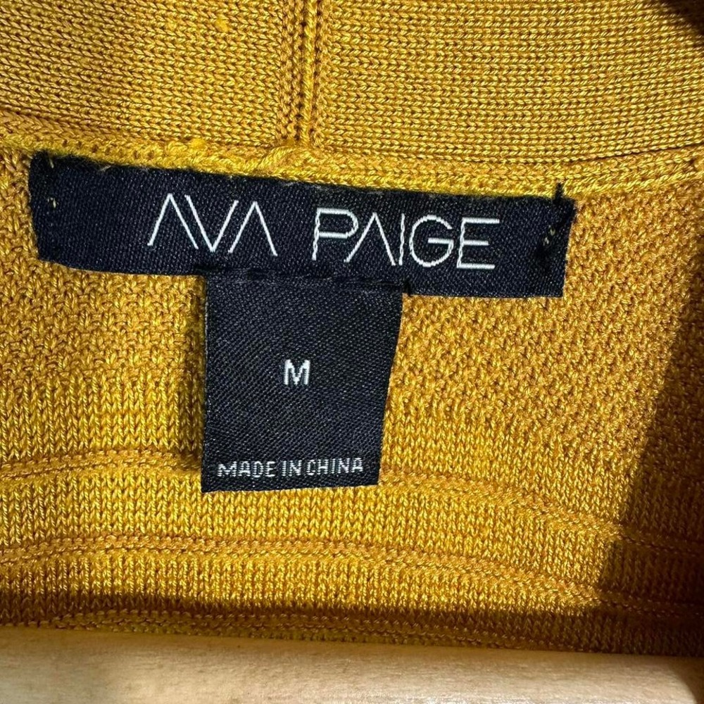 Mustard‎ yellow cardigan with 3/4 sleeves Woman's Medium #preppy #retro - Picture 3 of 4